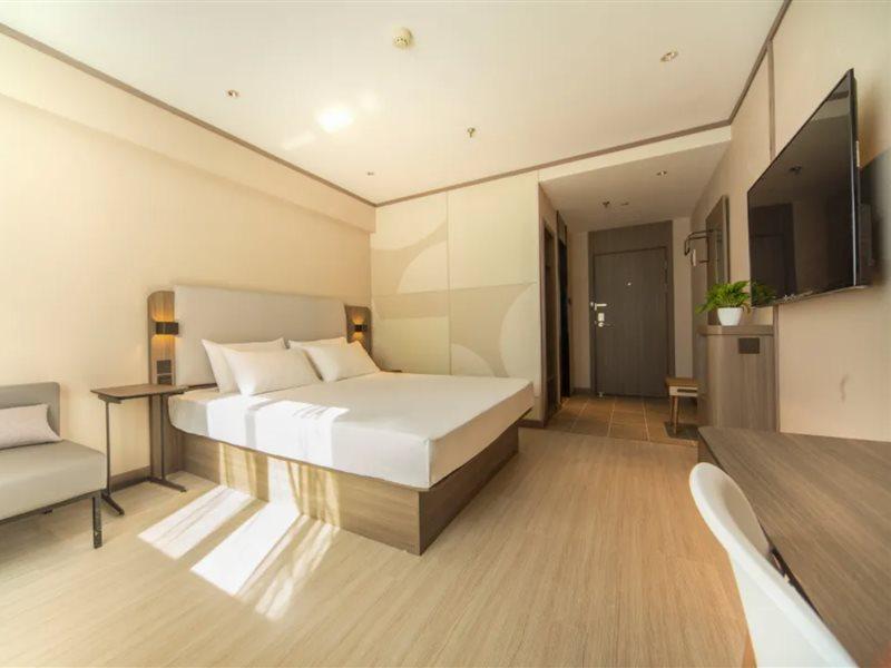 Hanting Hotel Shenyang Sujiatun Railway Station Esterno foto