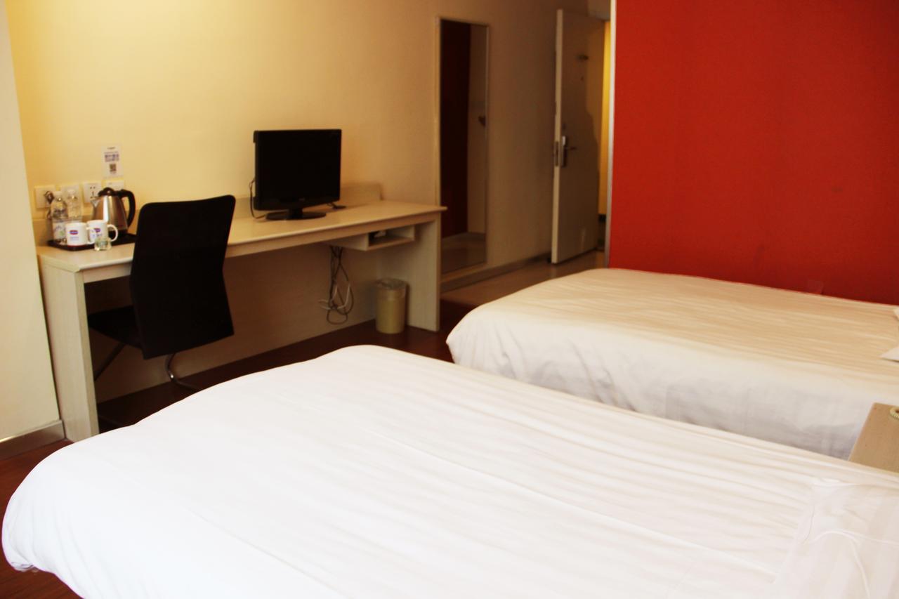 Hanting Hotel Shenyang Sujiatun Railway Station Camera foto